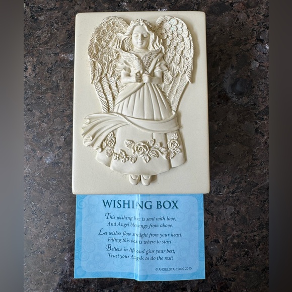 Wishing Trinket Box with Angel Lid - Picture 5 of 7